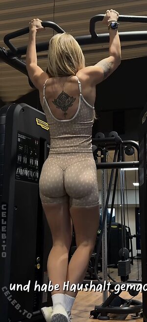 juicyjuuly Nude Leaked Photo #14