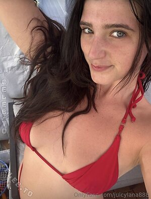 Juicyxlana Nude Leaked Photo #22