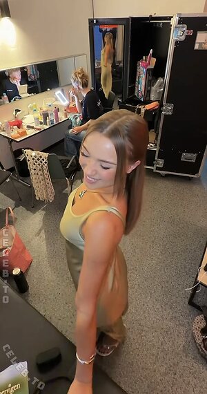 Julia Beautx Nude Leaked Photo #271