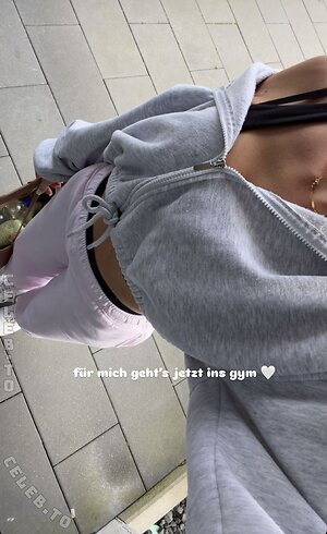 Julia Eumel Nude Leaked Photo #32