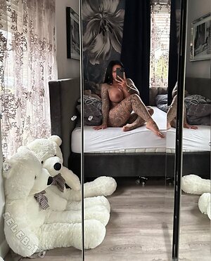 Julia Jasmin Rühle Nude Leaked Photo #98
