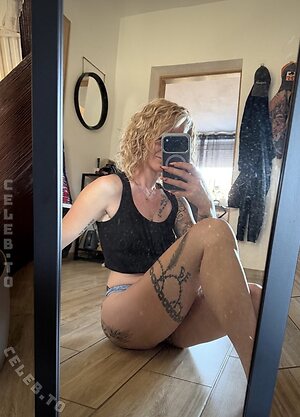 Julia Kern Nude Leaked Photo #138