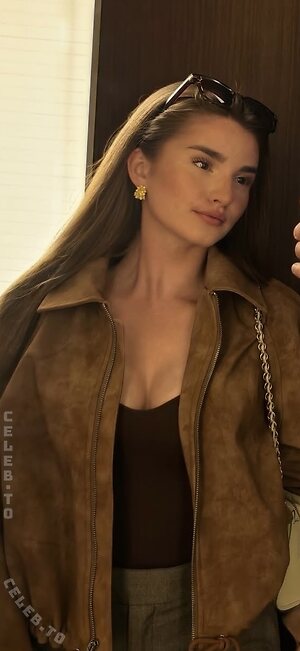 Julia Schulze Nude Leaked Photo #53