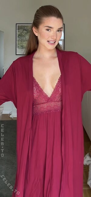 Julia Schulze Nude Leaked Photo #56