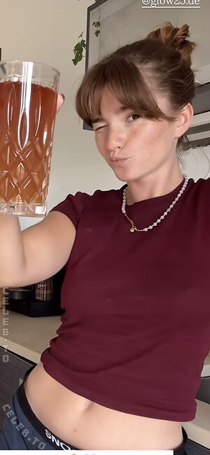 Julia Schulze photo