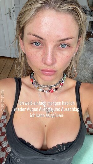 Julia Wulf Nude Leaked Photo #111