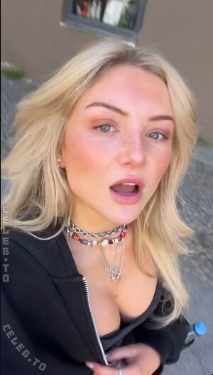 Julia Wulf Nude Leaked Photo #113