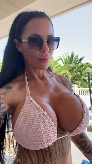 Juliaa Mariee Nude Leaked Photo #4