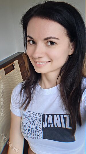 Juliane „Juli“ Meier Nude Leaked Photo #14