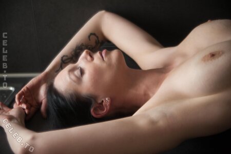Juliette Desens Nude Leaked Photo #12