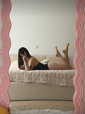 Justmemaddy Nude Leaked Photo #17
