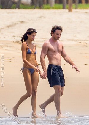 Kaia Gerber Nude Leaked Photo #33