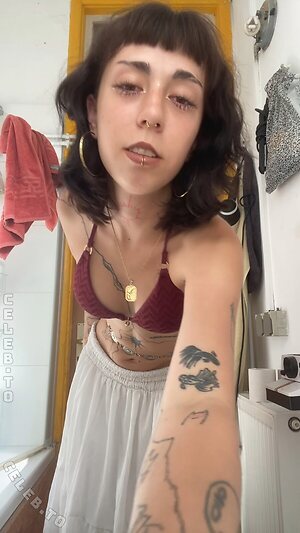 karamelisiertt Nude Leaked Photo #15