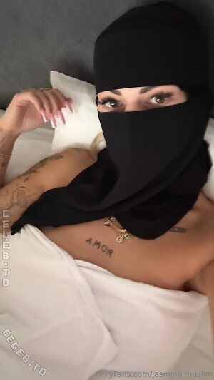 Karolinka.ofi Nude Leaked Photo #65