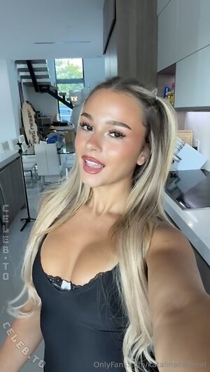 Katalina Cartmel Nude Leaked Photo #18