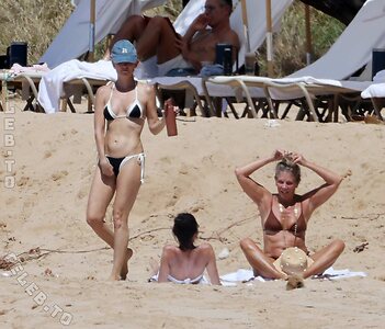 Kate Hudson Nude Leaked Photo #60