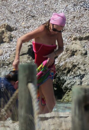 Kate Moss Nude Leaked Photo #107