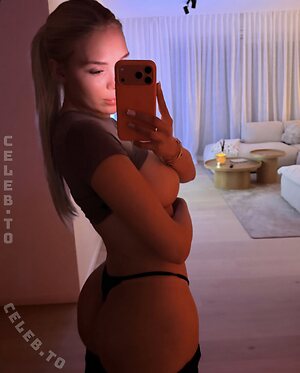 Katharina Amalia Nude Leaked Photo #339