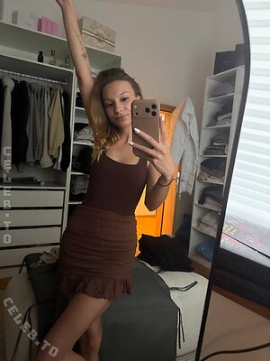 Katharina Hopfer Nude Leaked Photo #63