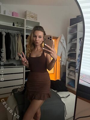 Katharina Hopfer Nude Leaked Photo #65