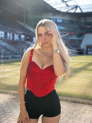 Kati.Ktr Nude Leaked Photo #38