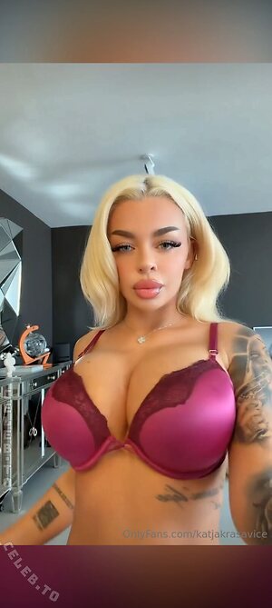 Katja Krasavice Nude Leaked Photo #70