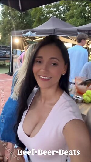 Kattia Vides Nude Leaked Photo #9