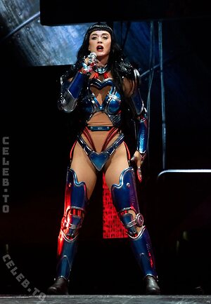Katy Perry Nude Leaked Photo #208