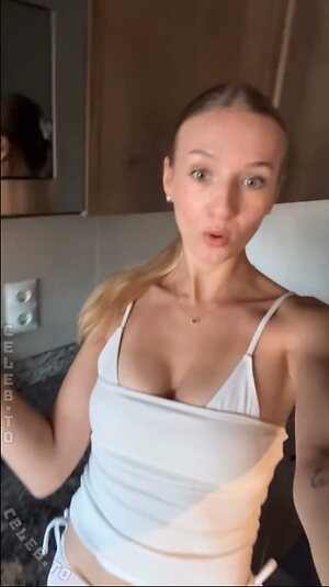 KawaiiTyra Nude Leaked Photo #50