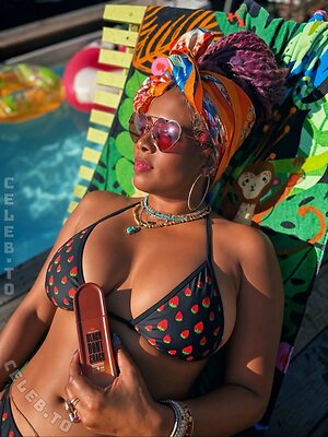 Kelis Rogers Nude Leaked Photo #11