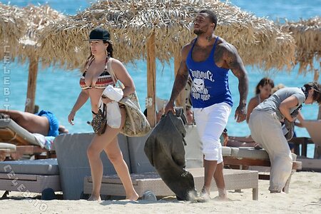 Kelly Brook photo