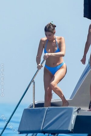 Kelly Piquet Nude Leaked Photo #40