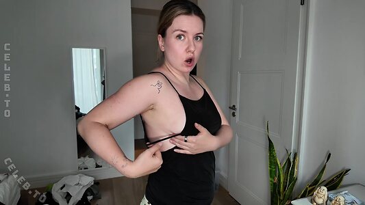 KellyMissesvlog Nude Leaked Photo #73