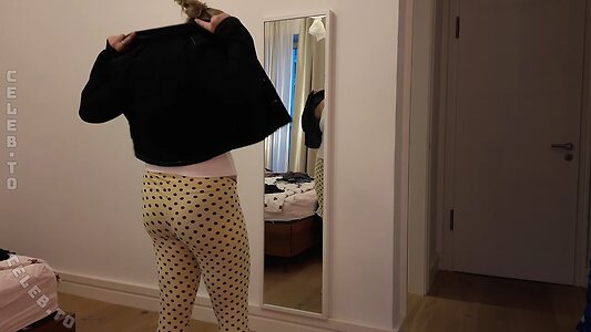 KellyMissesvlog Nude Leaked Photo #79