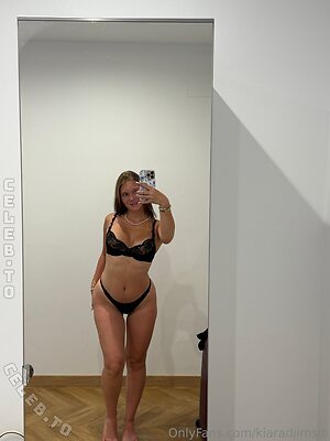 Kiara Djimsiti Nude Leaked Photo #67