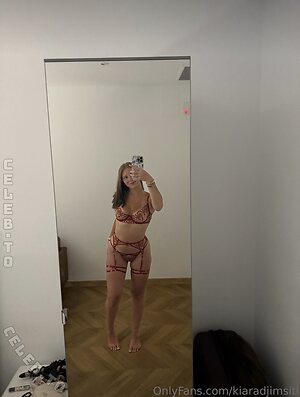 Kiara Djimsiti photo
