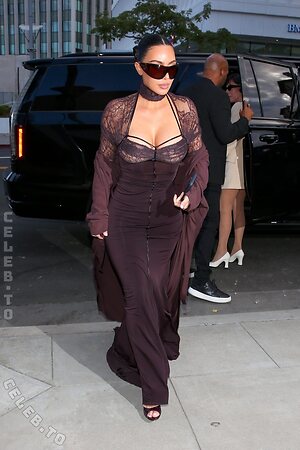 Kim Kardashian Nude Leaked Photo #138