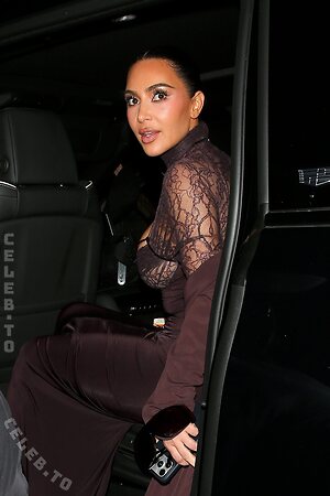 Kim Kardashian Nude Leaked Photo #145
