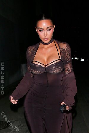 Kim Kardashian Nude Leaked Photo #150