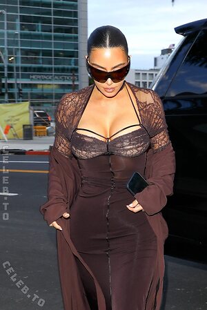 Kim Kardashian Nude Leaked Photo #153