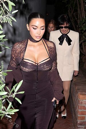 Kim Kardashian Nude Leaked Photo #155