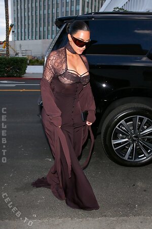 Kim Kardashian Nude Leaked Photo #157