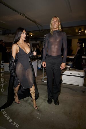 Kim Kardashian Nude Leaked Photo #255