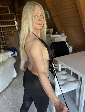 kim.love Nude Leaked Photo #4