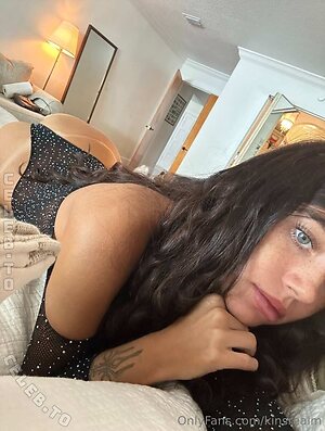 Kinllley Nude Leaked Photo #134