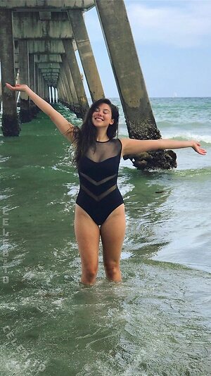 Kira Kosarin Nude Leaked Photo #52