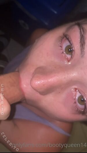 Kirashannon Nude Leaked Photo #9