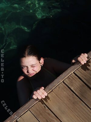 Kirasview Nude Leaked Photo #65
