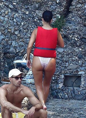 Kourtney Kardashian Nude Leaked Photo #38