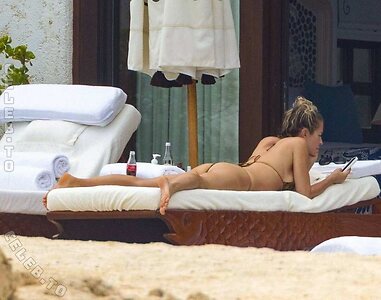 Kristin Cavallari photo